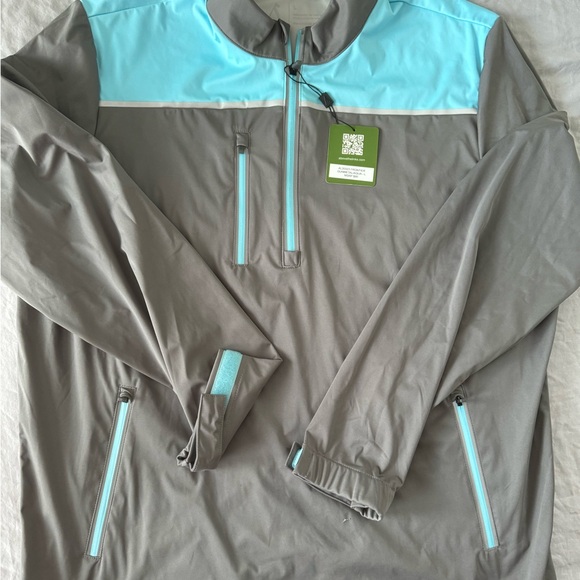 (NWT) Frontier 1/2-Zip Pullover
FRONTIER DescriptionHalf-zip ElitePerformance - Picture 2 of 11